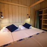 Arena One 99 Glamping 4* Pomer