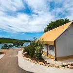 Holiday park Arena One 99 Glamping 4*