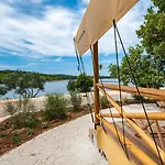 Holiday park Arena One 99 Glamping 4*