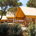 Holiday park Arena One 99 Glamping