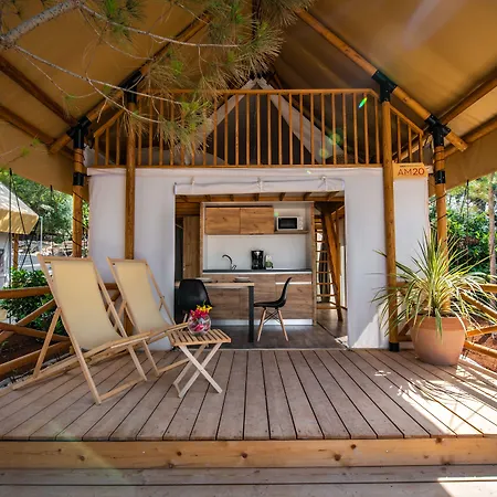 Prázdninový areál Arena One 99 Glamping 4*