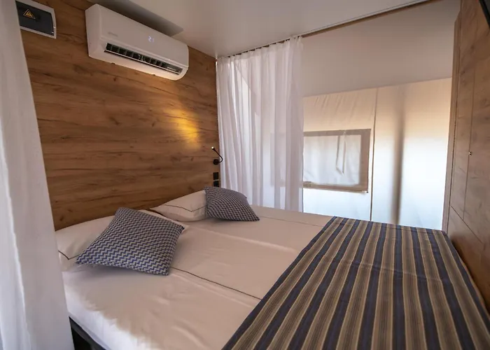 Arena One 99 Glamping Parque de vacaciones 4*