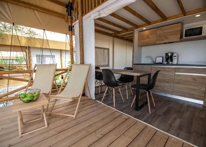Arena One 99 Glamping Parque de vacaciones 4*