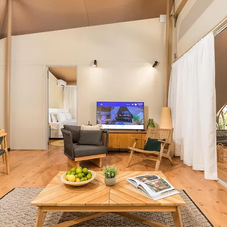 Πάρκο διακοπών Arena One 99 Glamping
