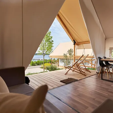 Πάρκο διακοπών Arena One 99 Glamping