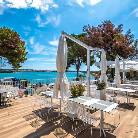 Πάρκο διακοπών Arena One 99 Glamping