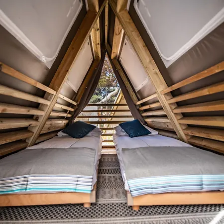 Arena One 99 Glamping