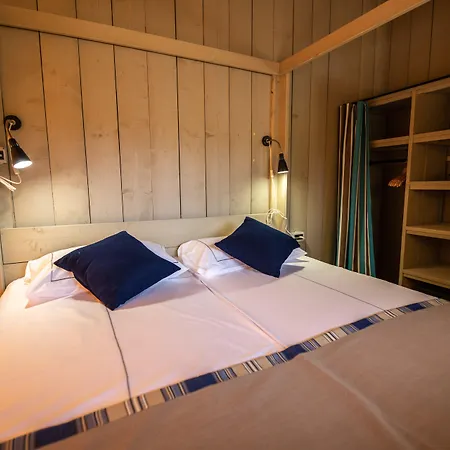 Arena One 99 Glamping 4* Pomer