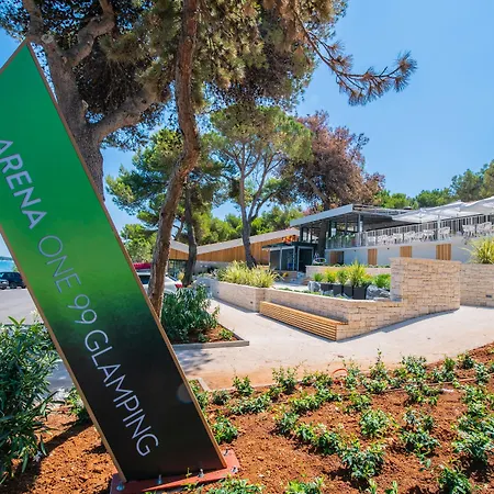 Arena One 99 Glamping