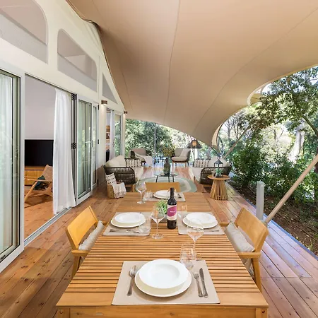 Arena One 99 Glamping Village de vacances Pomer
