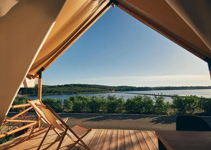 Arena One 99 Glamping 4*