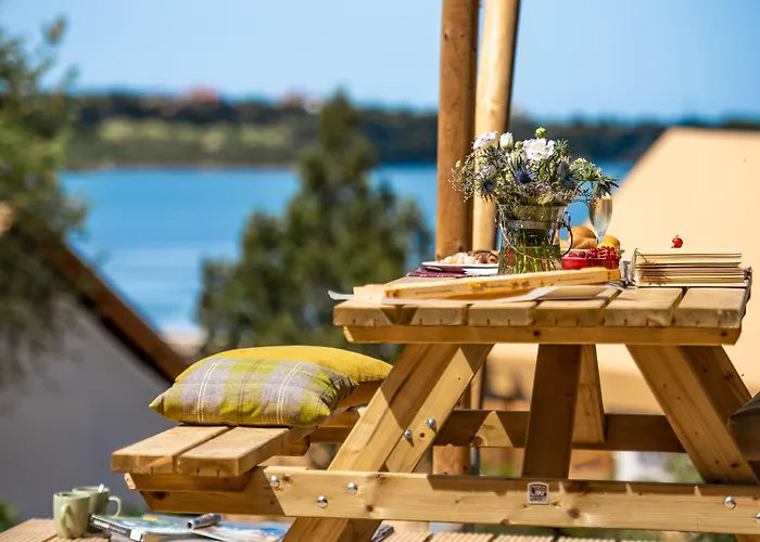 Arena One 99 Glamping 4*